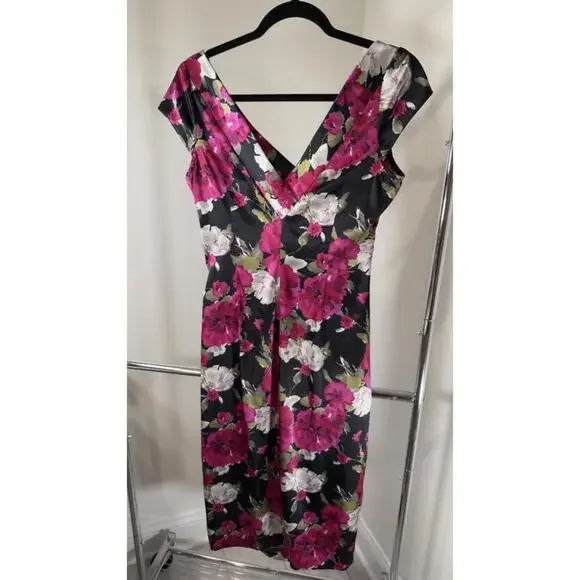 Maggy London Floral Wrap Dress - Picture 2 of 3